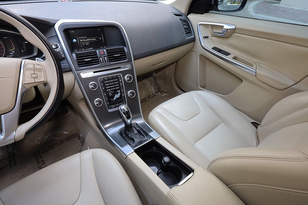 2015 Volvo XC60 2015.5 AWD 4dr T6 - 23045180 - 39