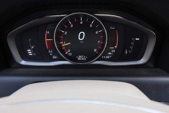 2015 Volvo XC60 2015.5 AWD 4dr T6 - 23045180 - 50