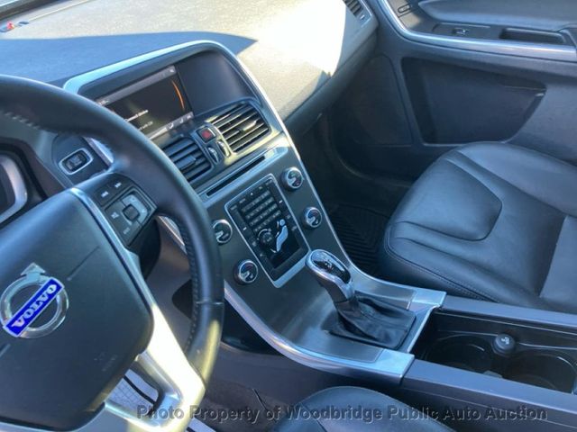 2015 Volvo XC60 AWD 4dr 3.2L Premier - 22949765 - 7