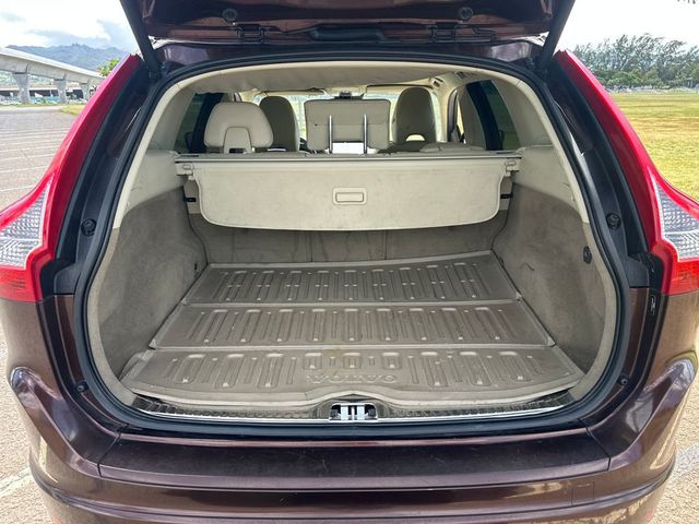 2015 Volvo XC60 FWD 4dr T5 Drive-E Premier Plus - 23034557 - 19