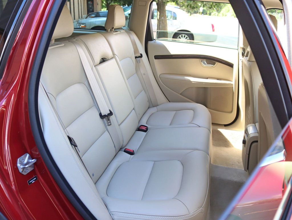 2015 Volvo XC70 2015.5 AWD 4dr Wagon 3.2L Premier - 22903473 - 24