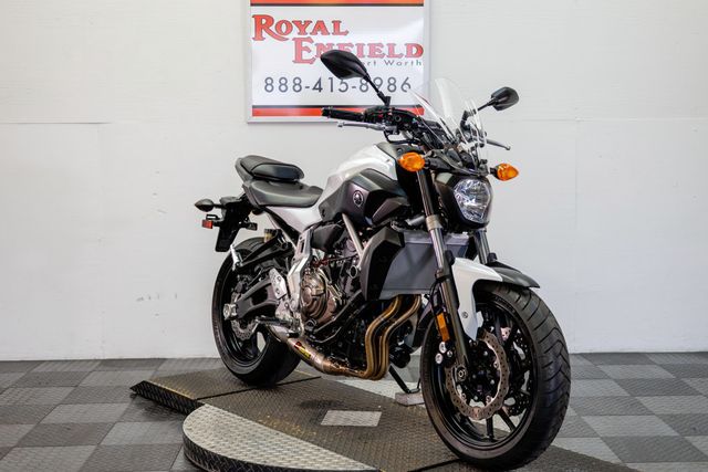 2015 YAMAHA FZ07 1-OWNER VERY NICE!!! - 22958963 - 2