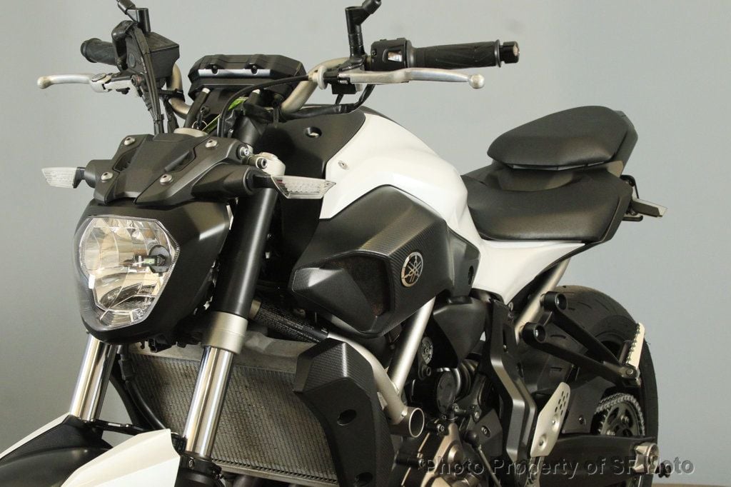 2015 Yamaha FZ-07 Includes Warranty! - 22558018 - 1