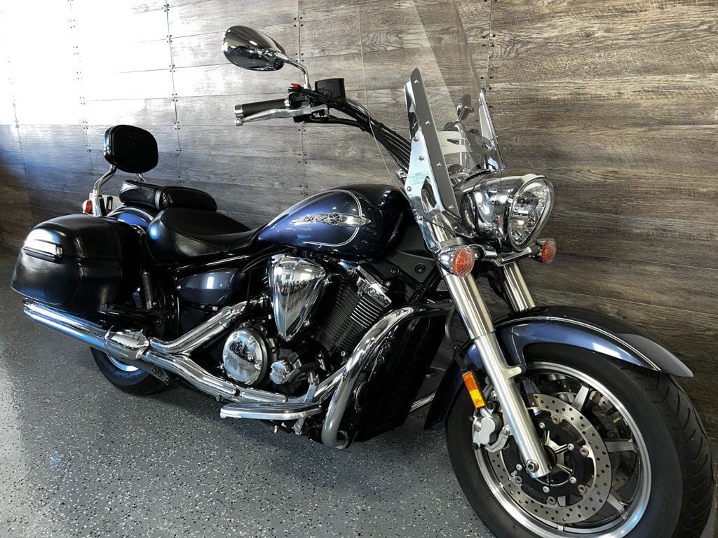 2015 Yamaha V Star 1300 Tourer SUPER CLEAN! - 22753311 - 1