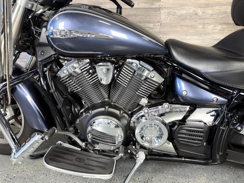 2015 Yamaha V Star 1300 Tourer SUPER CLEAN! - 22937092 - 11