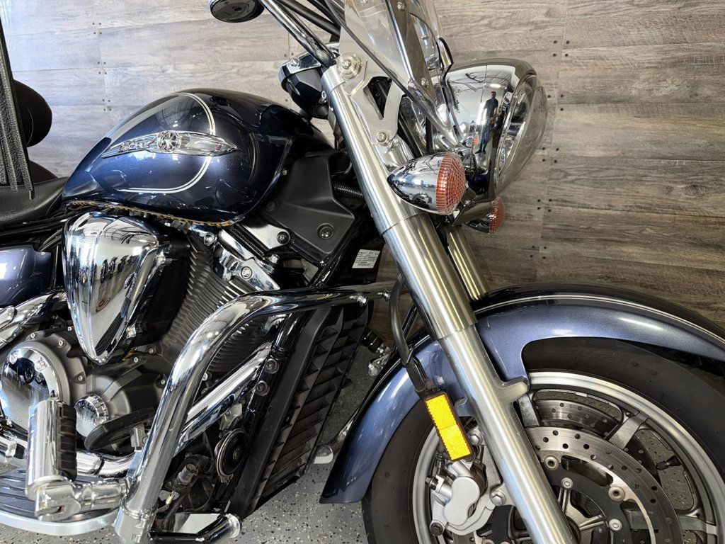 2015 Yamaha V Star 1300 Tourer SUPER CLEAN! - 22937092 - 6