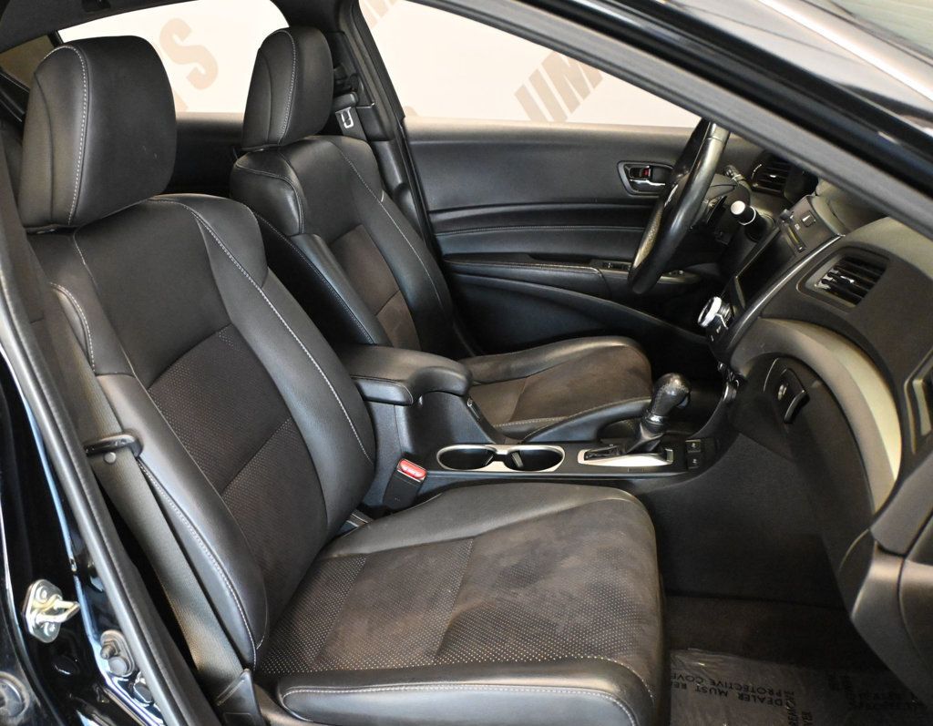 Acura ILX photo 18