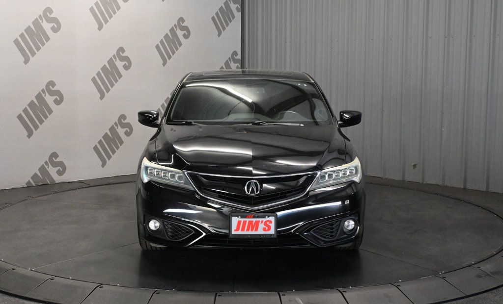 Acura ILX photo 2