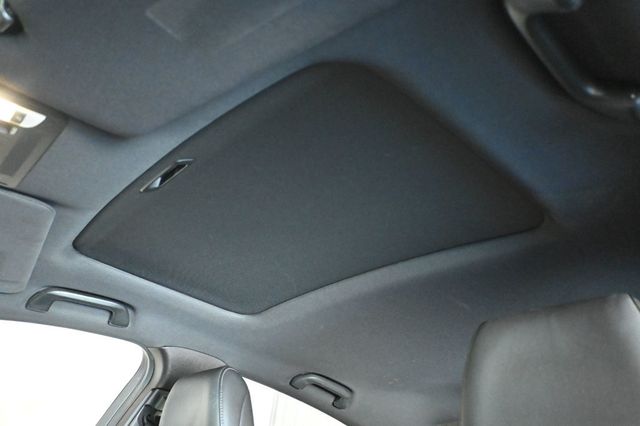 2016 Acura ILX 4dr Sedan - 23091996 - 19