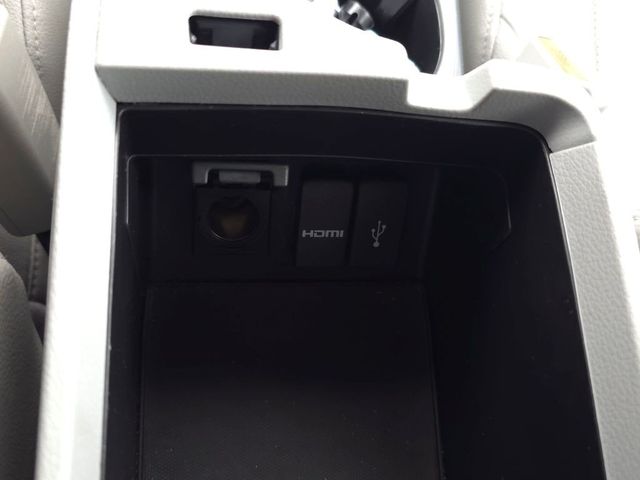 2016 Acura ILX 4dr Sedan w/Premium Pkg - 23008354 - 18