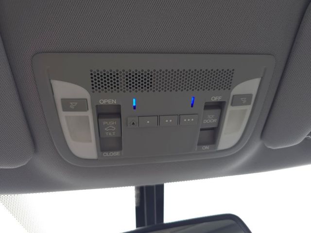 2016 Acura ILX 4dr Sedan w/Premium Pkg - 23008354 - 25