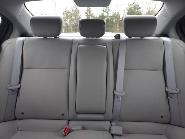 2016 Acura ILX 4dr Sedan w/Premium Pkg - 23008354 - 29