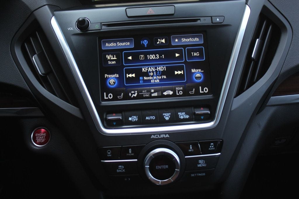 2016 Acura MDX SH-AWD Technology photo 18