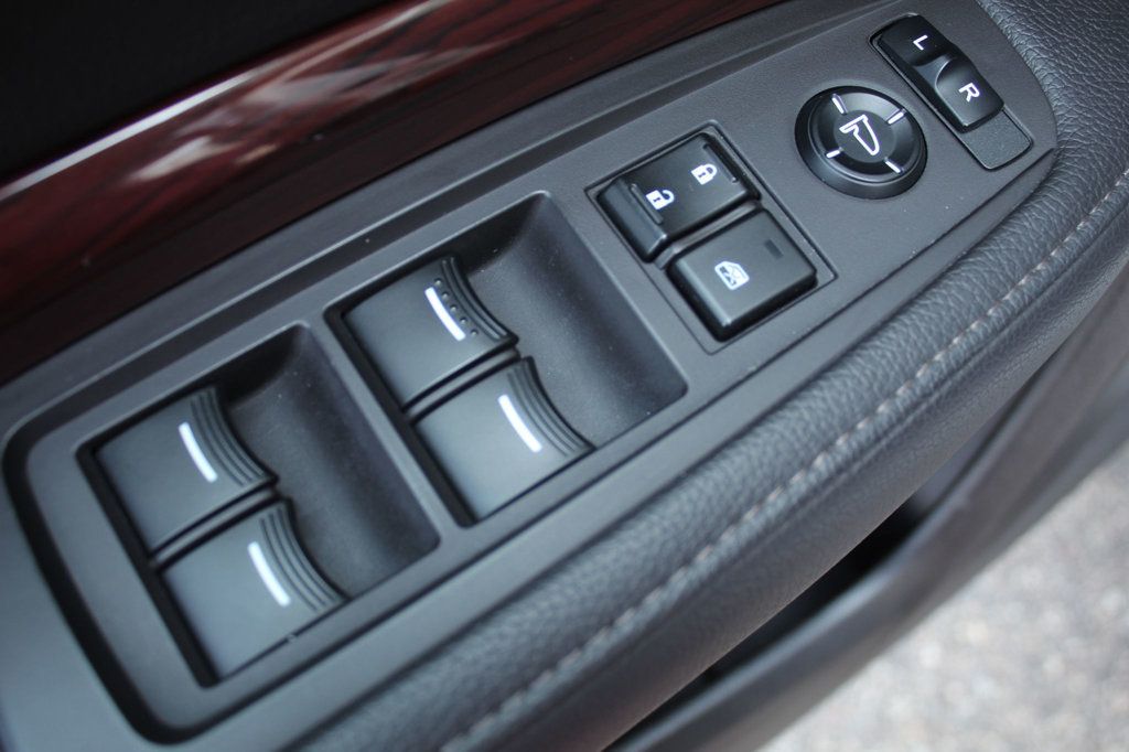 2016 Acura MDX SH-AWD Technology photo 22