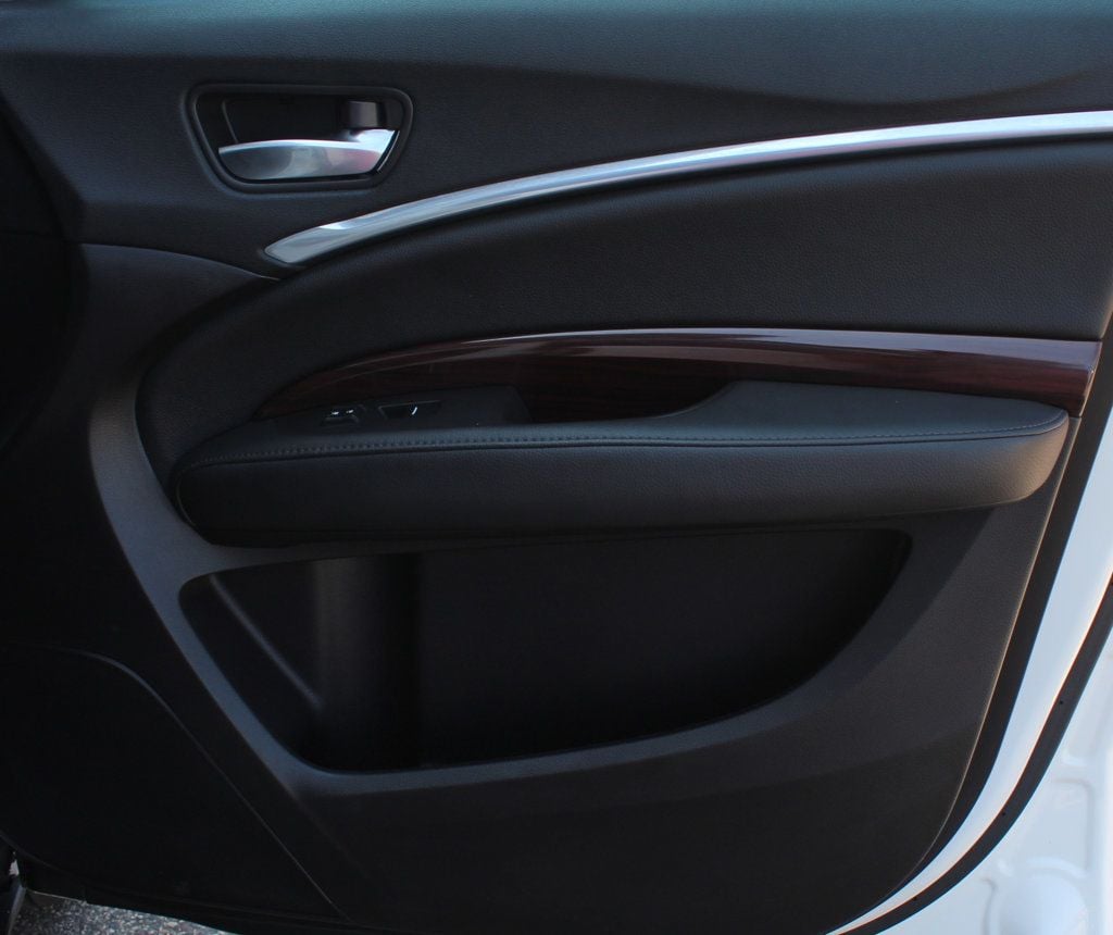 2016 Acura MDX SH-AWD Technology photo 9