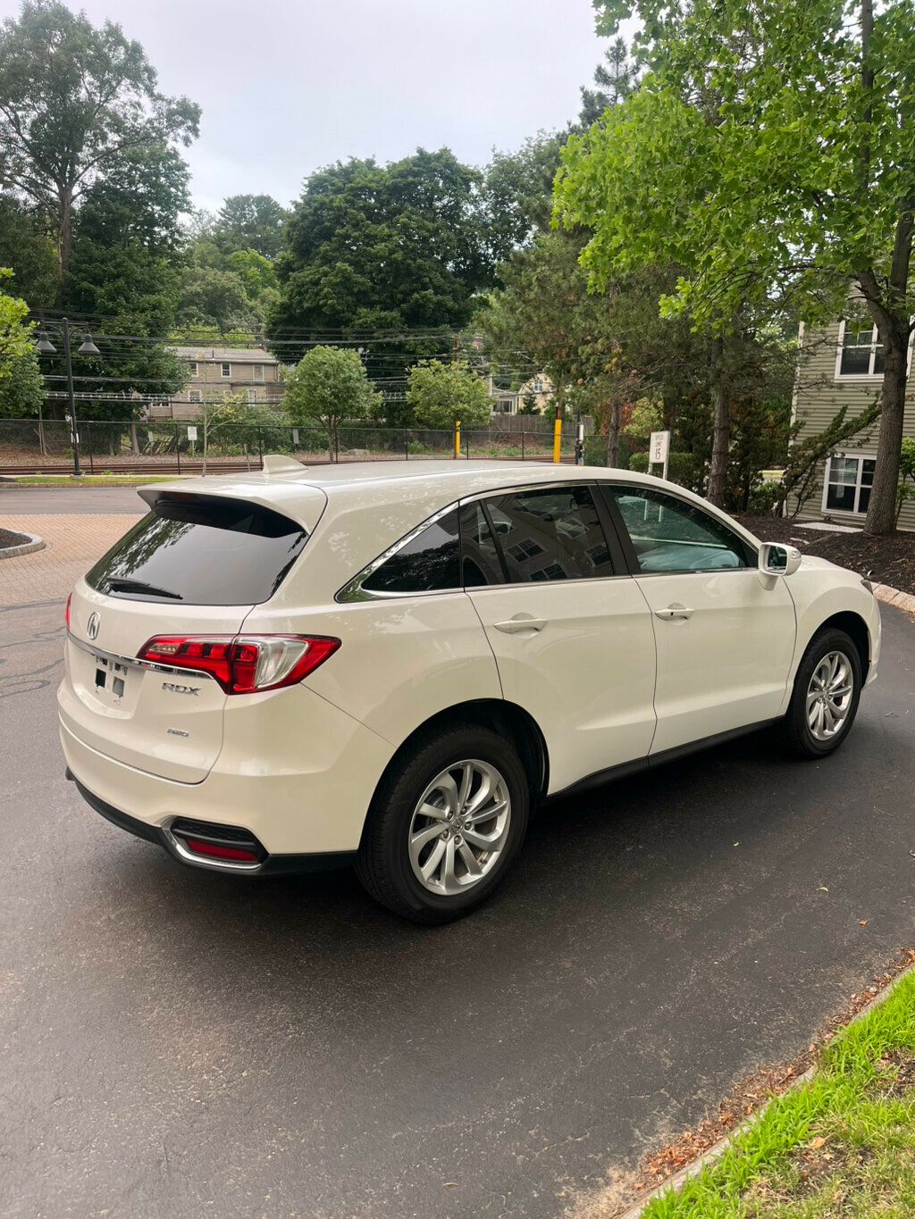 2016 Acura RDX  - 23053100 - 3