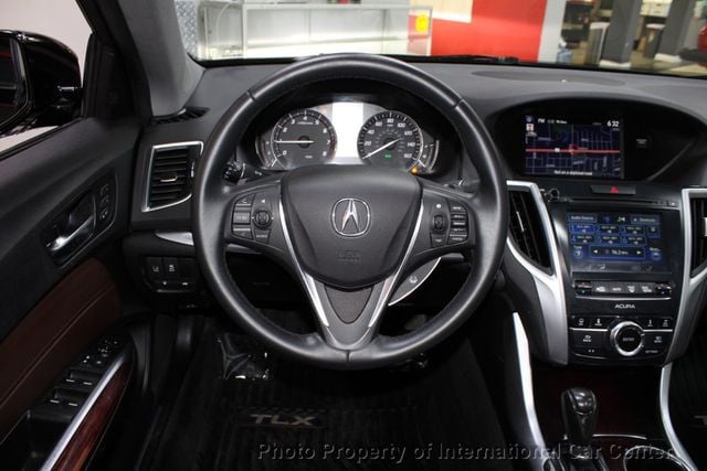 2016 Acura TLX Technology Package photo 15