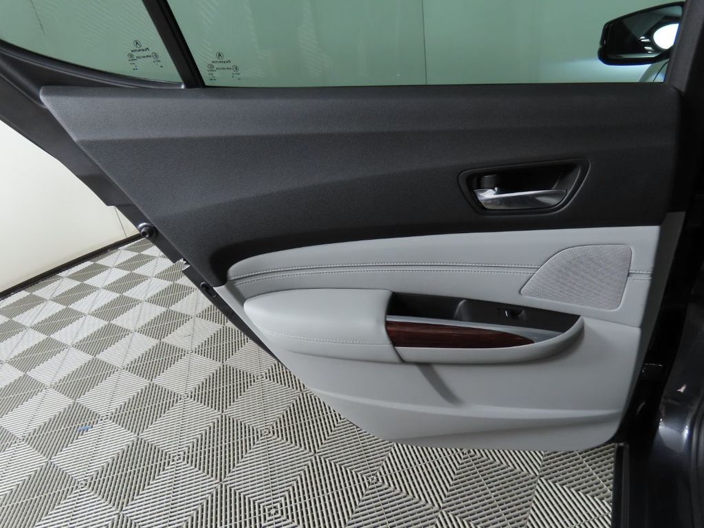 2016 Acura TLX 4dr Sedan FWD V6 Tech - 21177863 - 26