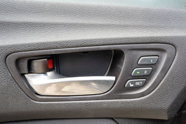 2016 Acura TLX LocalTrade/TLX-FWD/V6/TechnologyPkg/HeatedLeatherSeats - 23045454 - 31