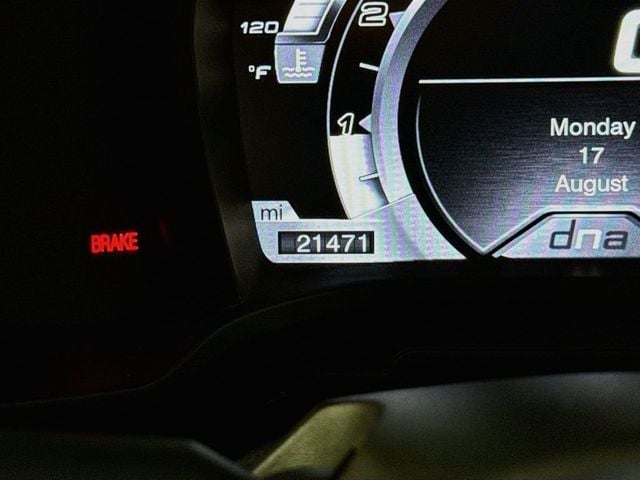 2016 Alfa Romeo 4C 2dr Coupe - 23058943 - 11