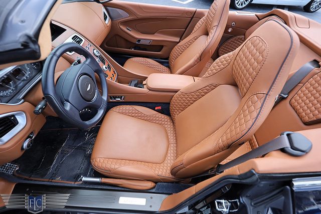 2016 Aston Martin Vanquish 2dr Volante - 23035599 - 12