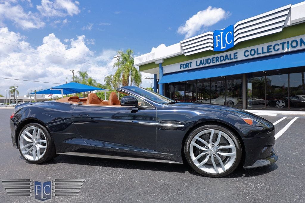 2016 Aston Martin Vanquish 2dr Volante - 23035599 - 3