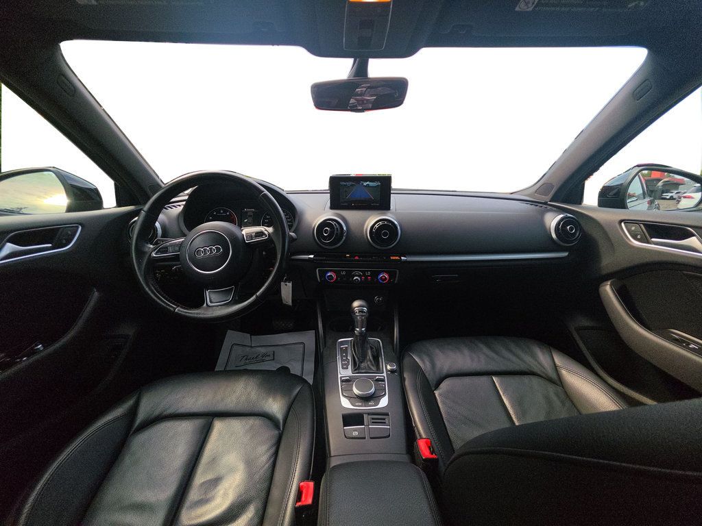 Audi A3 photo 12