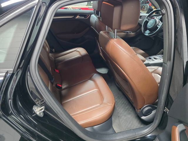 2016 Audi A3 4dr Sedan quattro 2.0T Premium - 23009597 - 32