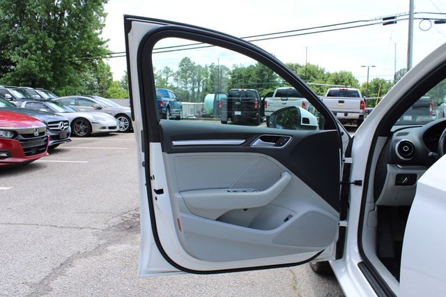 2016 Audi A3 4dr Sedan quattro 2.0T Premium Plus - 23043059 - 11