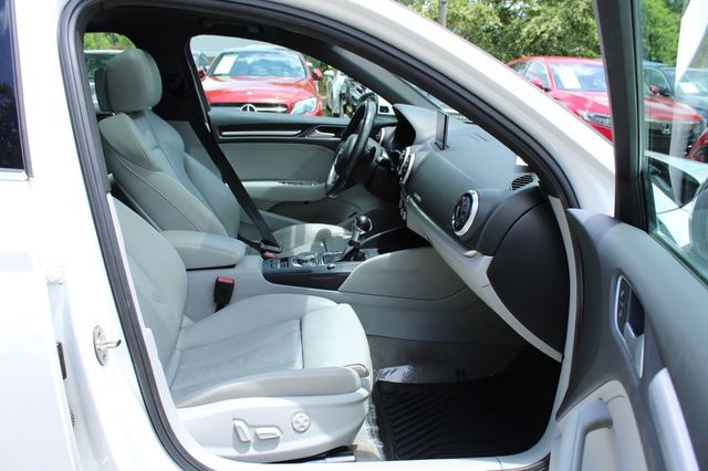 2016 Audi A3 4dr Sedan quattro 2.0T Premium Plus - 23043059 - 32