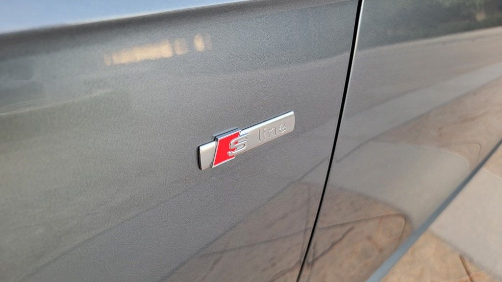 2016 Audi A4 4dr Sedan Automatic quattro 2.0T Premium - 22974000 - 9