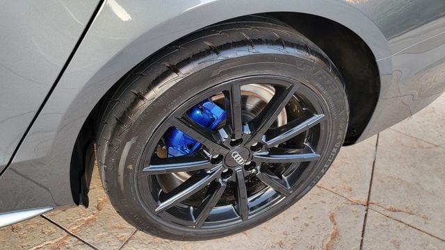 2016 Audi A4 4dr Sedan Automatic quattro 2.0T Premium - 22974000 - 10