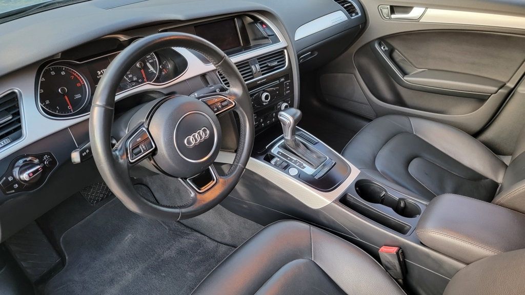 2016 Audi A4 4dr Sedan Automatic quattro 2.0T Premium - 22974000 - 33