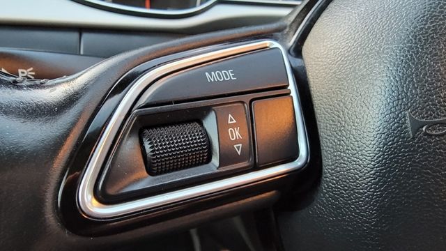 2016 Audi A4 4dr Sedan Automatic quattro 2.0T Premium - 22974000 - 47