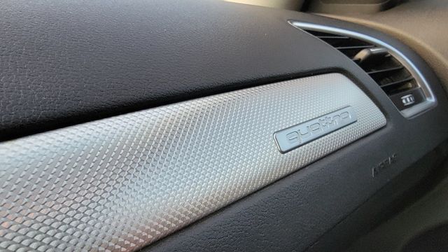 2016 Audi A4 4dr Sedan Automatic quattro 2.0T Premium - 22974000 - 51