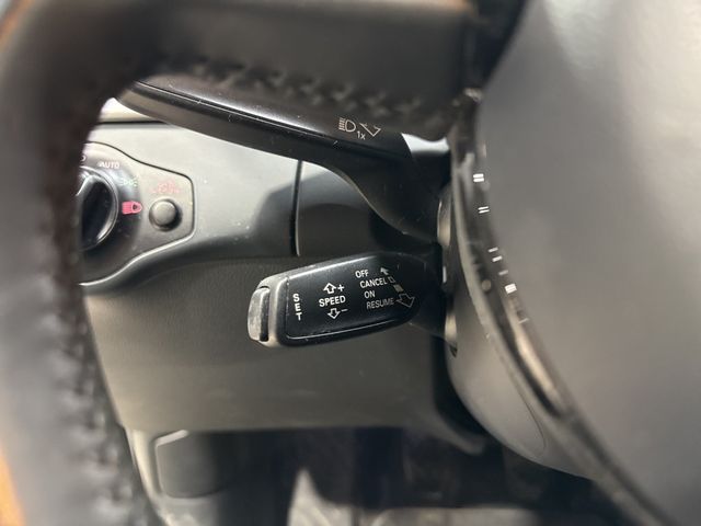 2016 Audi A4 4dr Sedan Manual quattro 2.0T Premium - 22973368 - 15