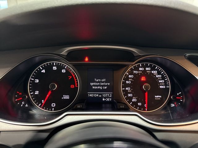 2016 Audi A4 4dr Sedan Manual quattro 2.0T Premium - 22973368 - 17