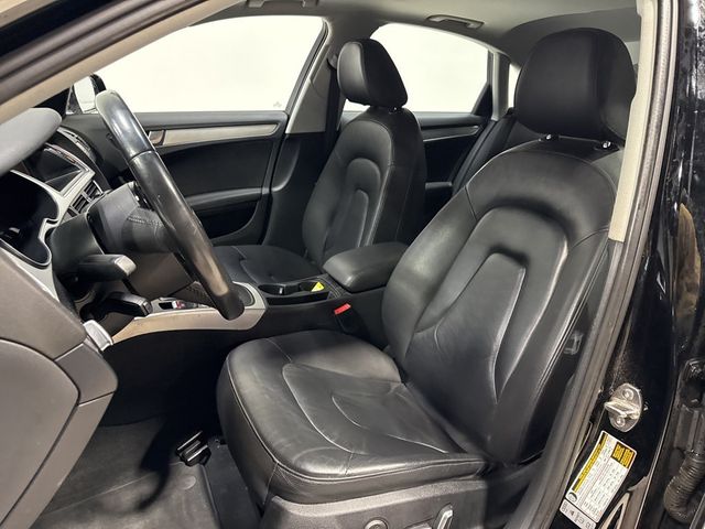 2016 Audi A4 4dr Sedan Manual quattro 2.0T Premium - 22973368 - 26