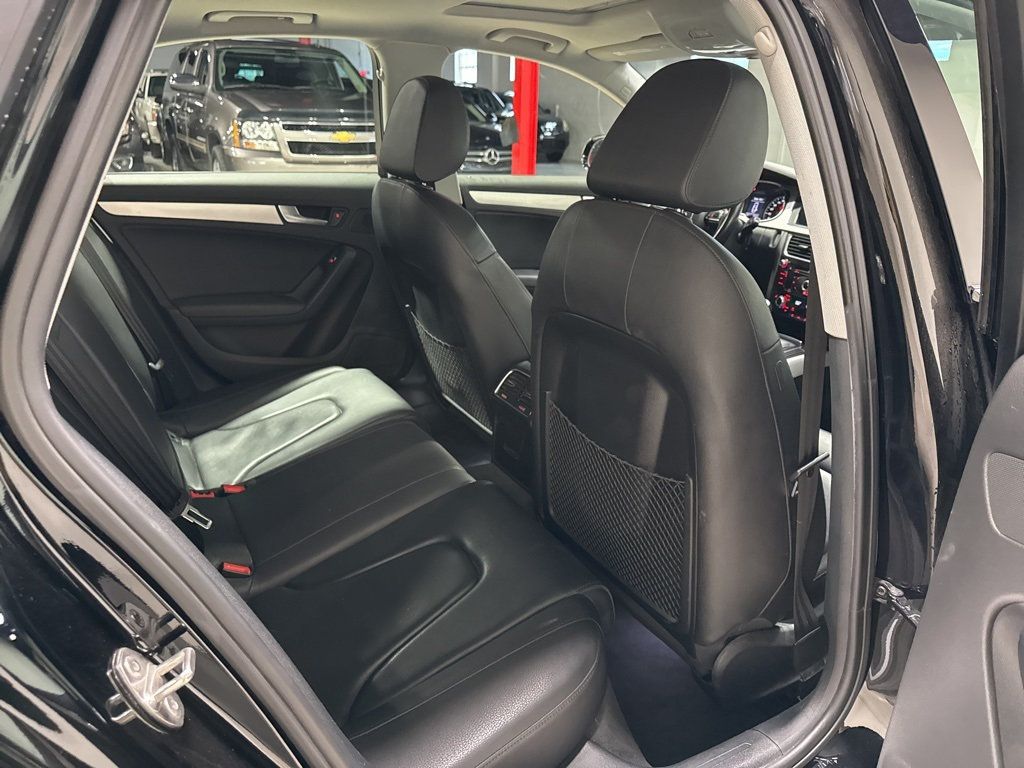 2016 Audi A4 4dr Sedan Manual quattro 2.0T Premium - 22973368 - 39