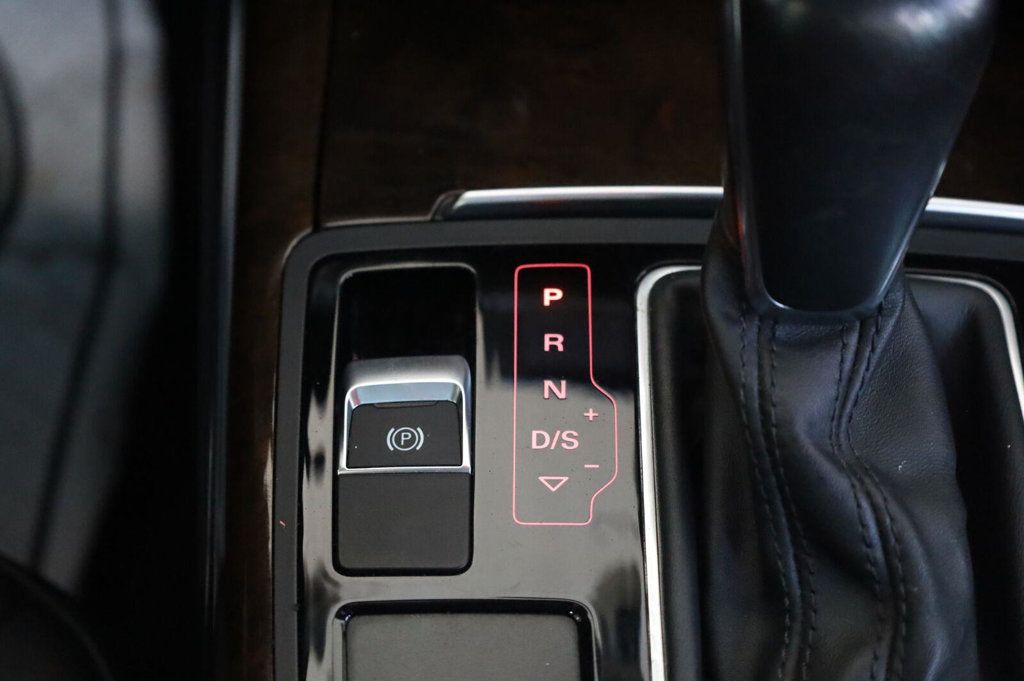 Audi A6 2.0T Premium Plus photo 45