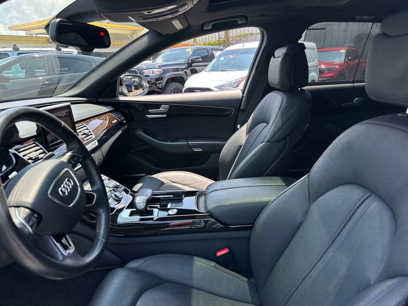 2016 Audi A8 L 4dr Sedan 3.0T - 23035954 - 12