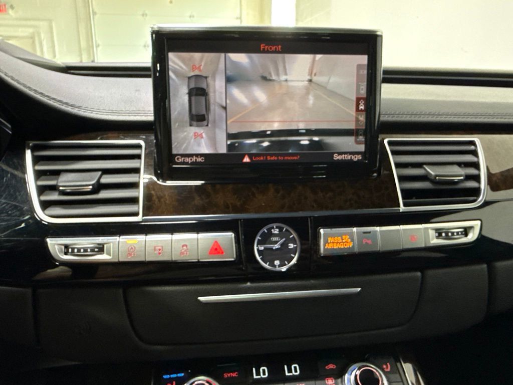 2016 Audi A8 L 4dr Sedan 3.0T - 23059377 - 16