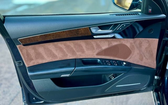 2016 Audi A8 L 4dr Sedan 3.0T - 22981744 - 12