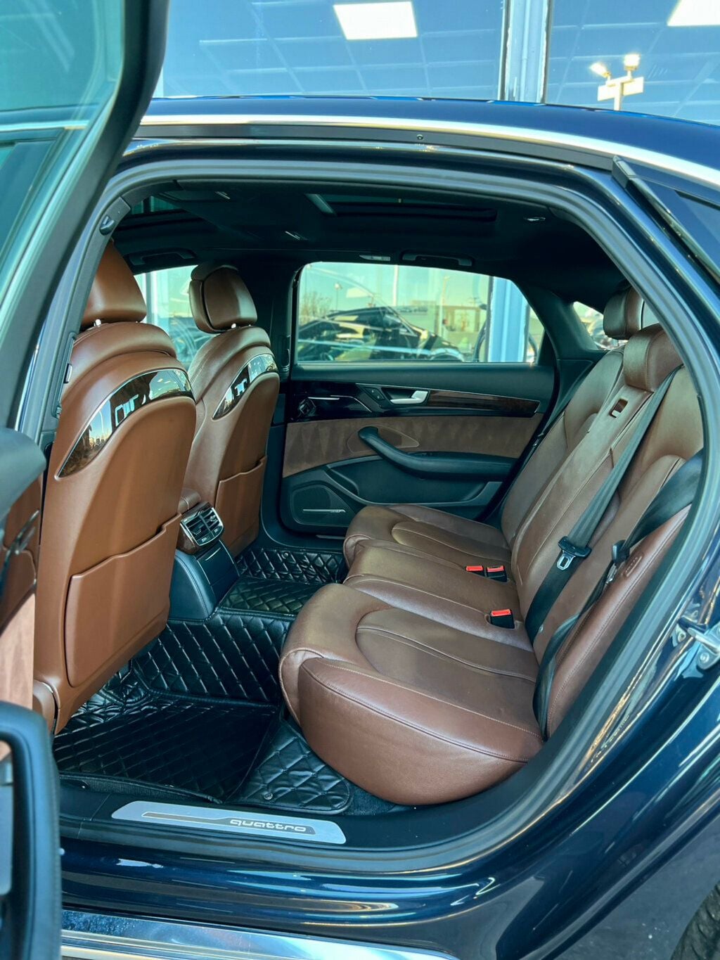 2016 Audi A8 L 4dr Sedan 3.0T - 22981744 - 17