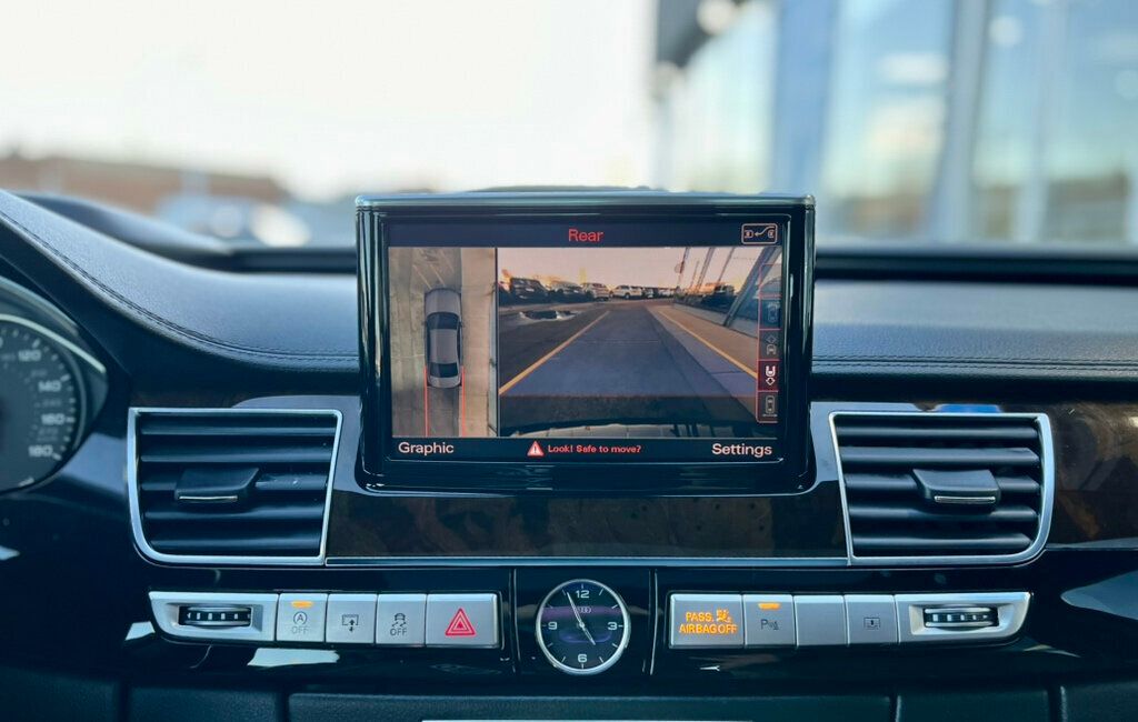 2016 Audi A8 L 4dr Sedan 3.0T - 22981744 - 24