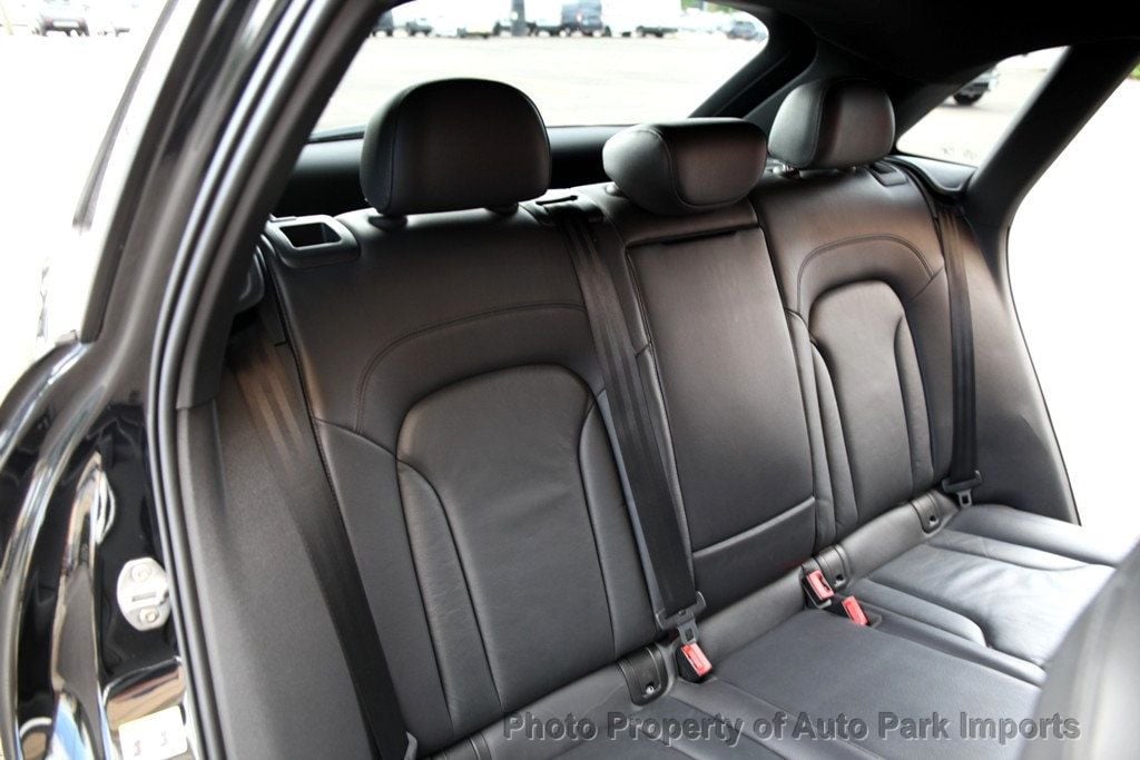 2016 Audi Q3 Prestige photo 27