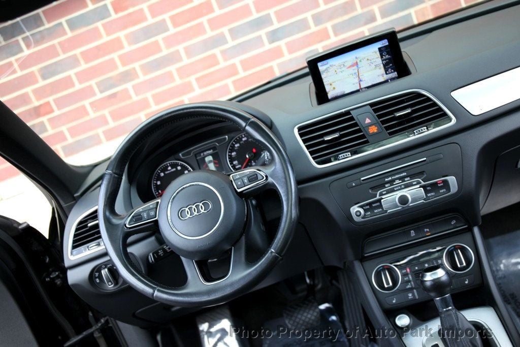 2016 Audi Q3 Prestige photo 32