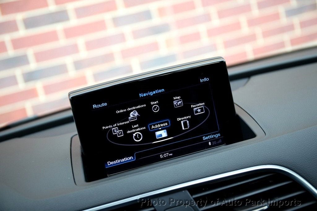 2016 Audi Q3 Prestige photo 35