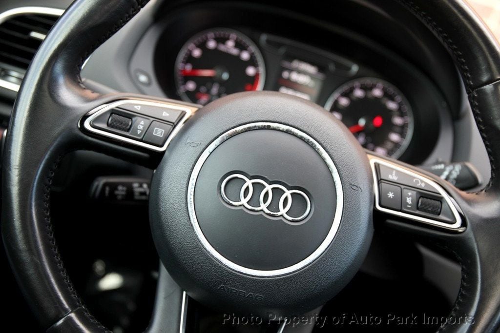 2016 Audi Q3 Prestige photo 42