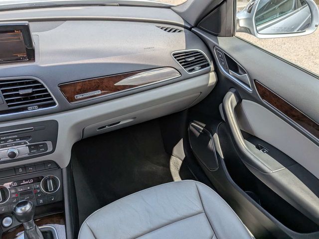 2016 Audi Q3 quattro 4dr 2.0T Prestige - 23070994 - 16